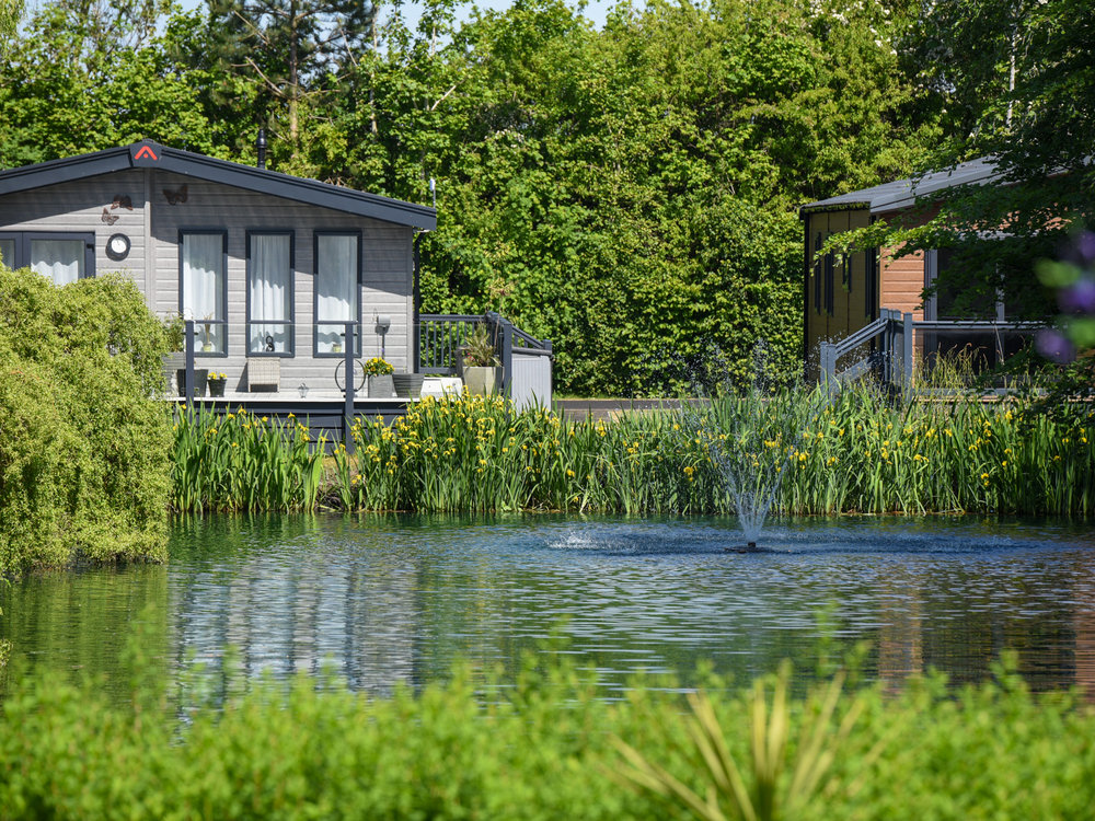 Lakeside lodge at Vale of York Country Park