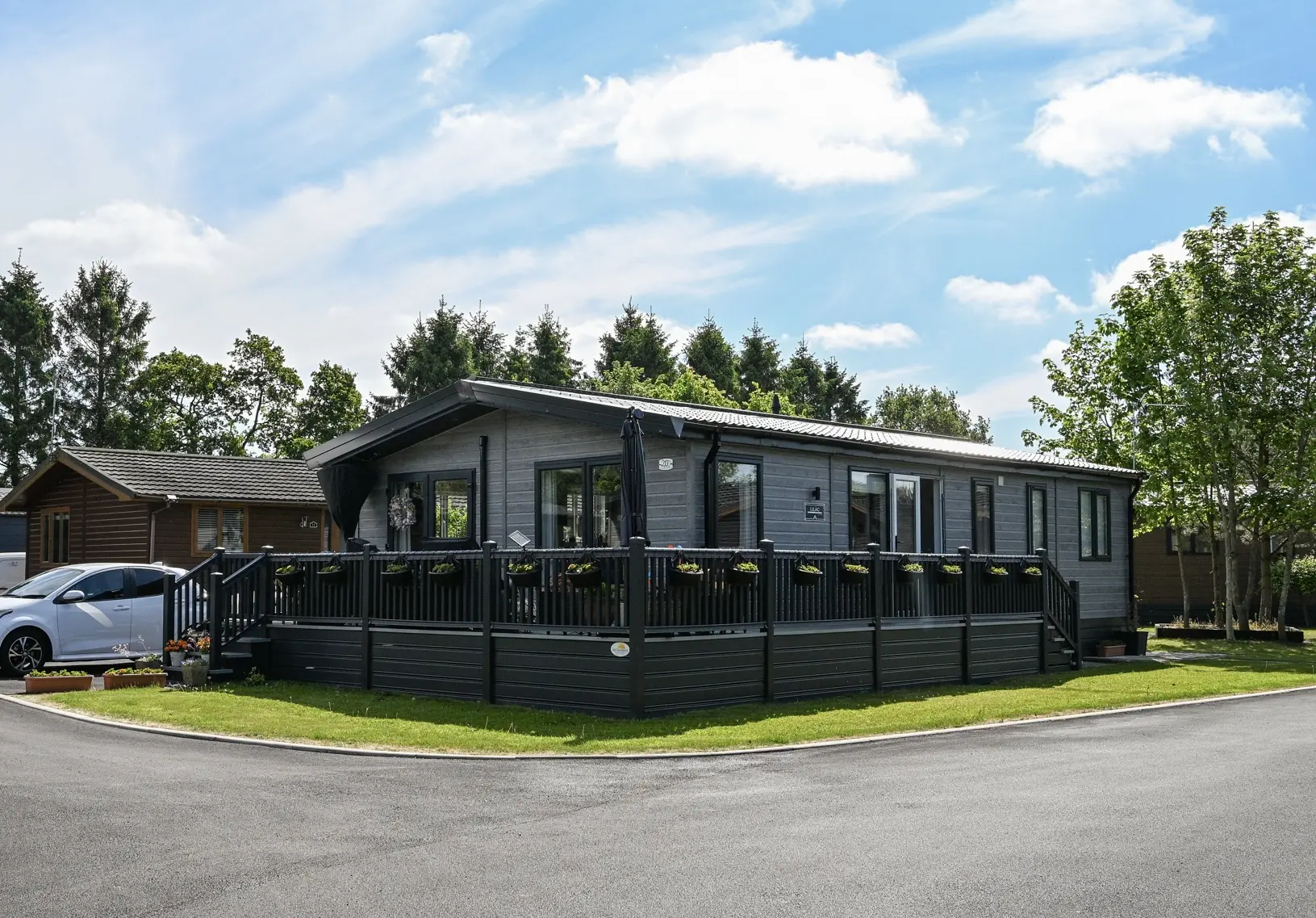 Atlas Lilac Lodge 40×20 lodge photo 1