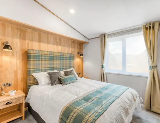 Atlas Debonair 42×22 lodge photo 1