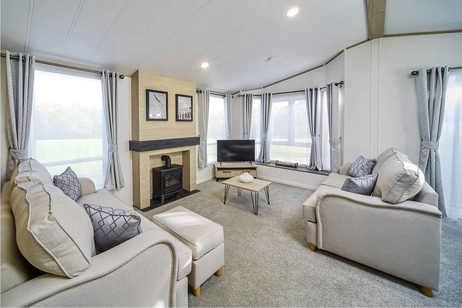 Atlas Lilac Lodge 40×20 lodge photo 3