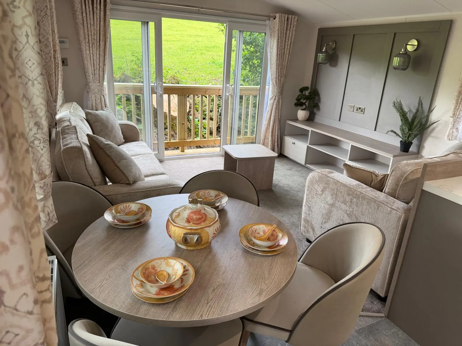 Willerby Salisbury – Coming Soon lodge photo 3