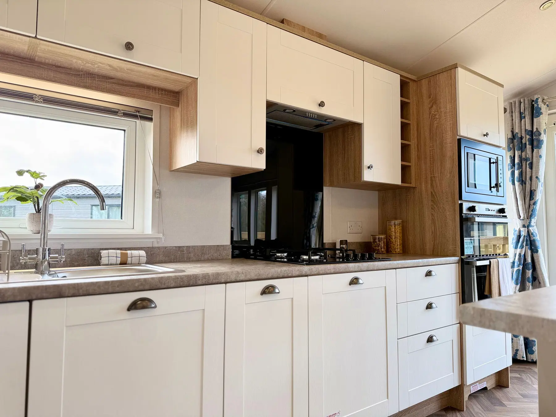 Willerby Pinehurst (13) lodge photo 4