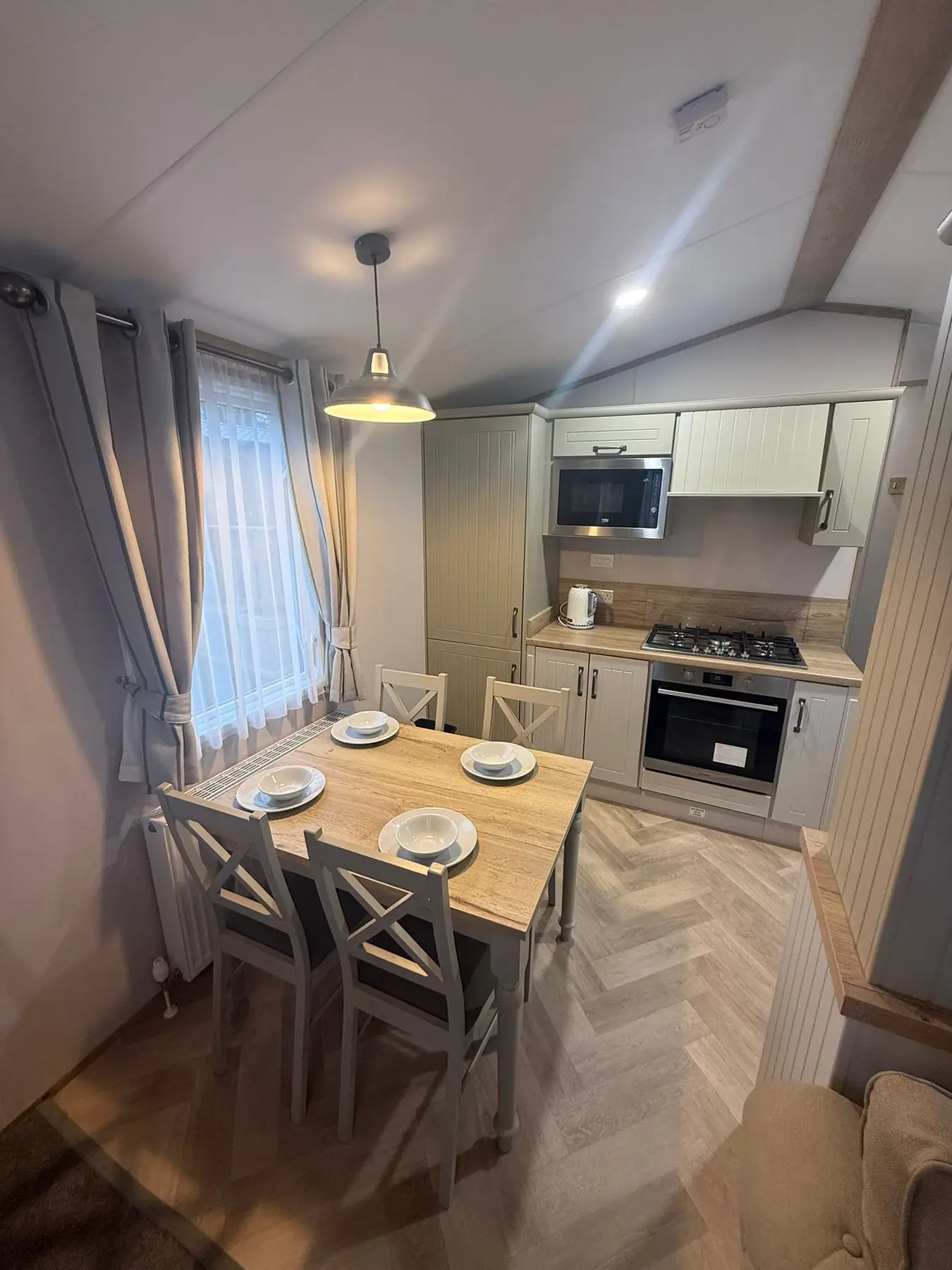 Atlas Debonair (Plot W25) lodge photo 3