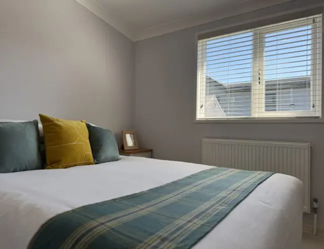 Lake View Yorkshire Bespoke Lodge 40×20 lodge photo 2
