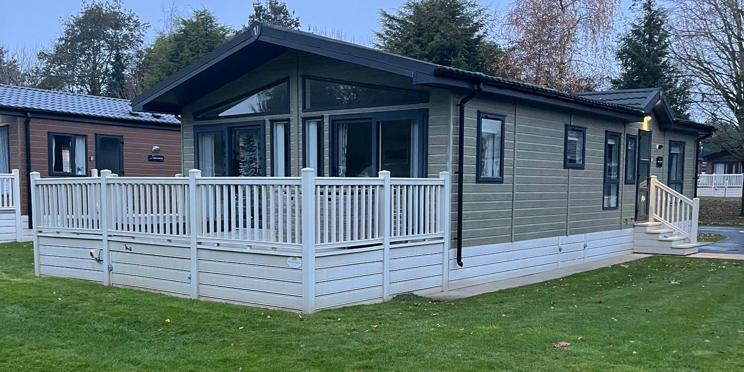 Brickyard lakes - lodges-for-sale