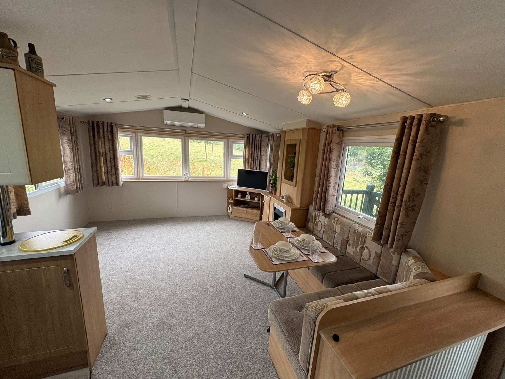 Brickyard lakes - lodges-for-sale