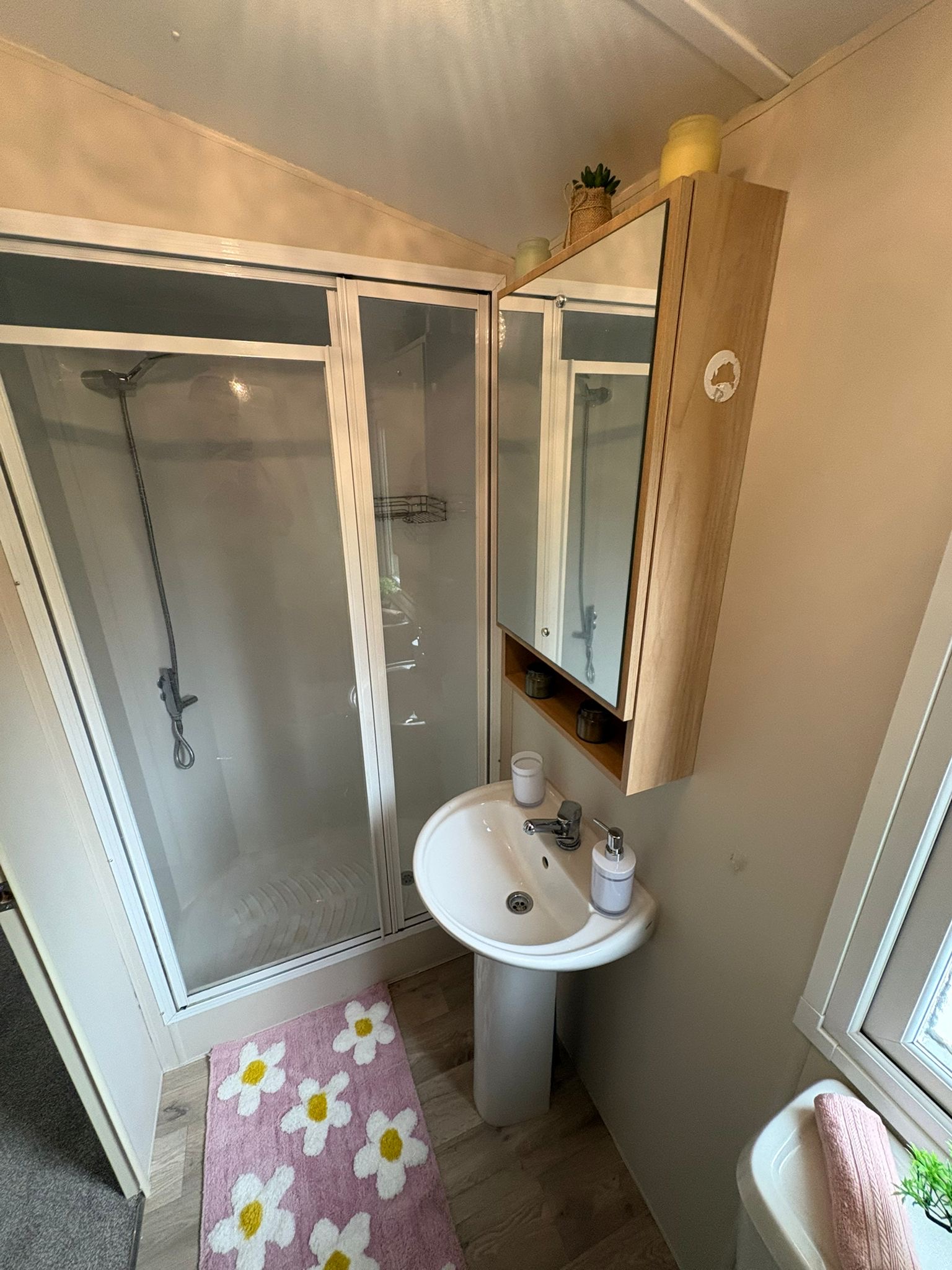 Brickyard lakes - lodges-for-sale