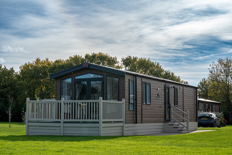 Brickyard lakes - lodges-for-sale