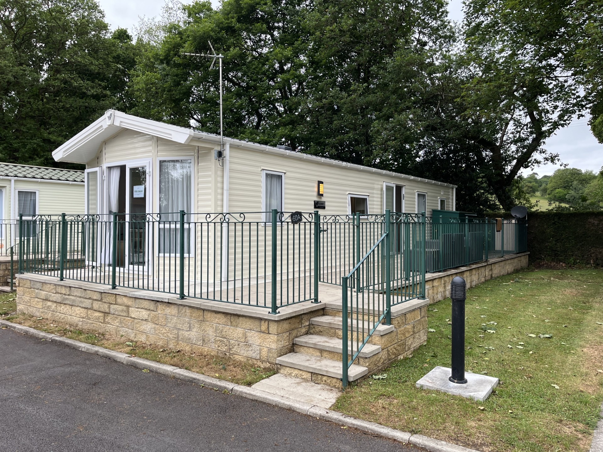 Brickyard lakes - lodges-for-sale