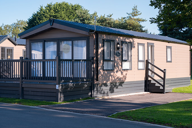 Brickyard lakes - lodges-for-sale