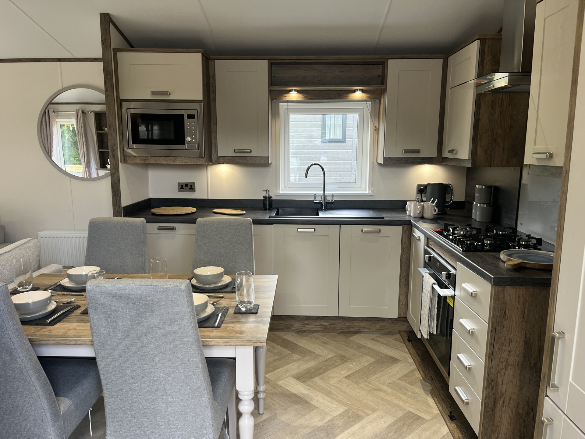 Brickyard lakes - lodges-for-sale