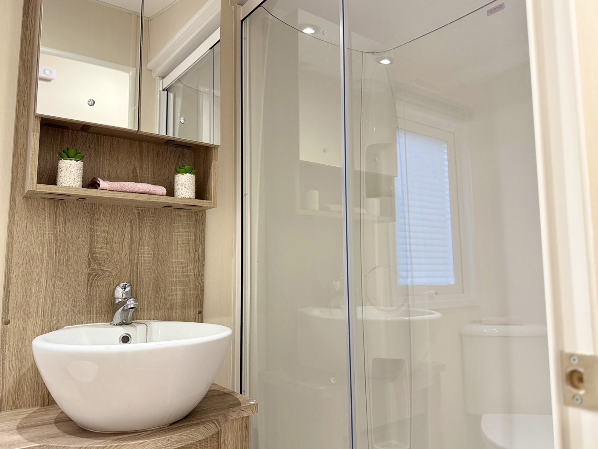 Brickyard lakes - lodges-for-sale