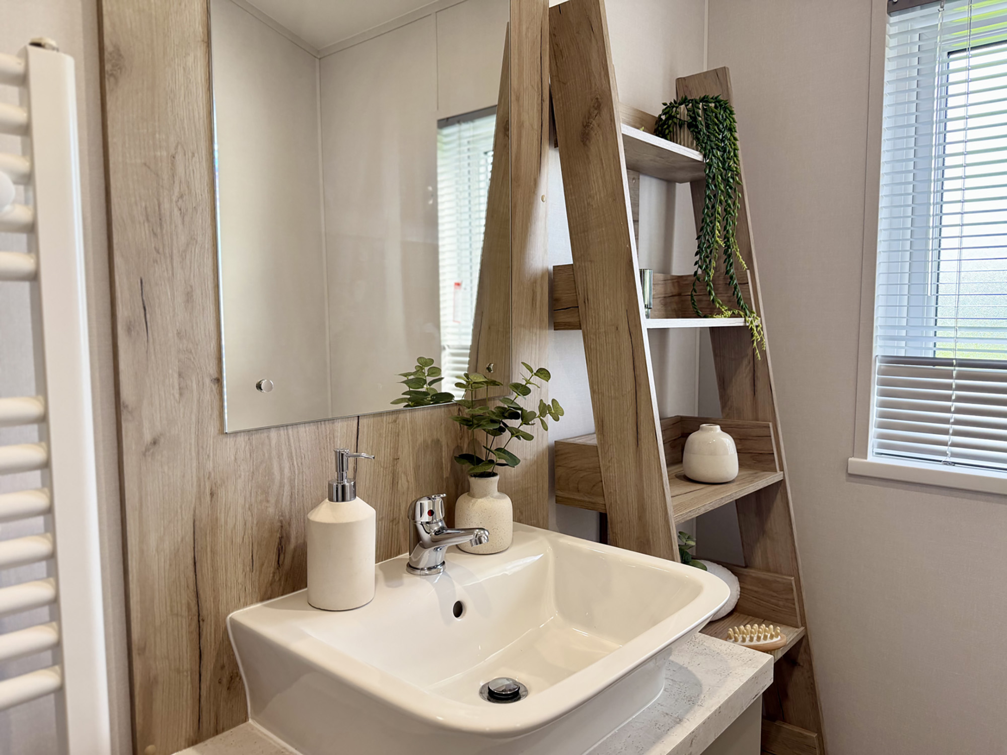 Brickyard lakes - lodges-for-sale