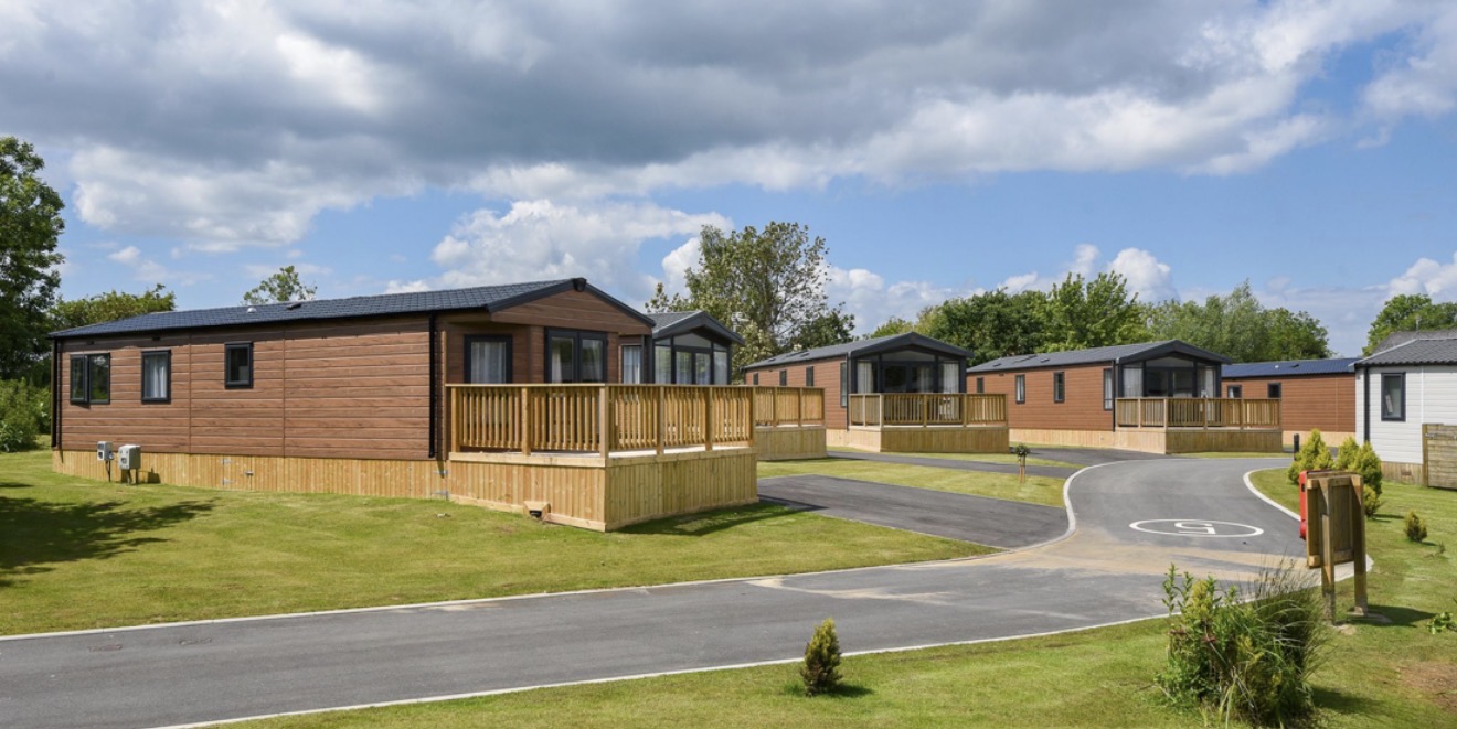 Brickyard lakes - lodges-for-sale