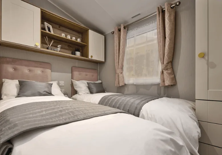 Willerby Sierra (Plot H13) lodge photo 5